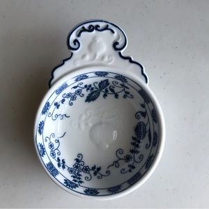 Vintage Vienna Woods Onion Dish Spoon Rest With Handle